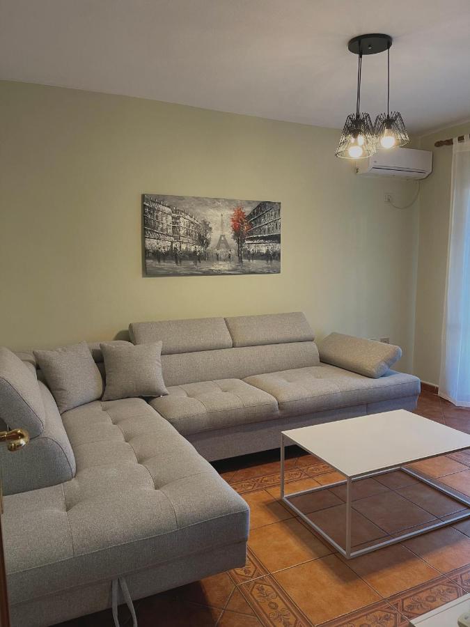 Citycentreflat Tirana Zewnętrze zdjęcie